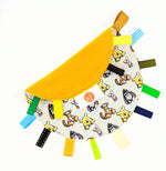 Load image into Gallery viewer, Winnie the Pooh Taggie baby blanket (white striped)