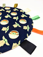 Load image into Gallery viewer, Baby Yoda Molehill Taggie baby-blanket