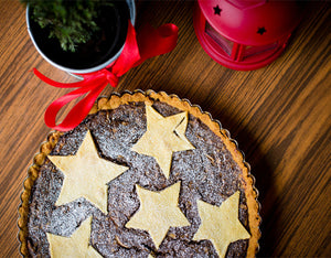 Cold hands, warm heart?  You should bake an Apple Tart!